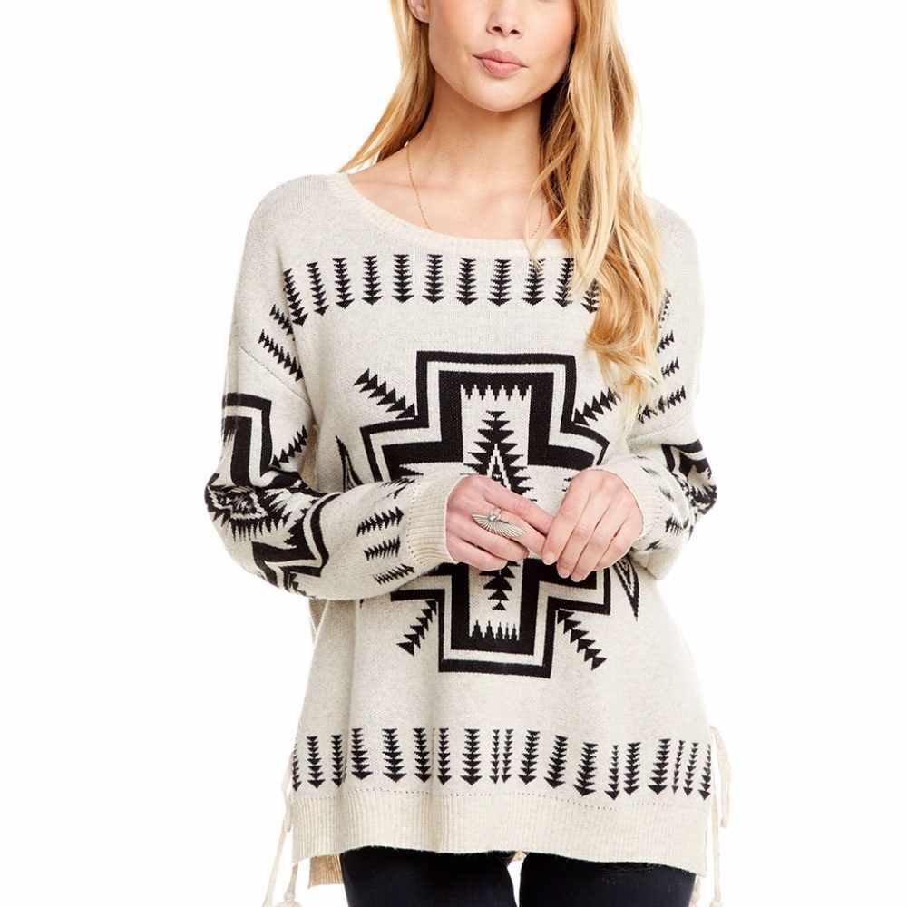 VINTAGE TRADING BLANKET SWEATER W/LACE UP SIDES